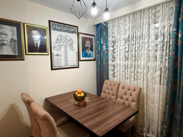 Trosoban stan 98 m² – Tuški put, Podgorica — fotografija 4