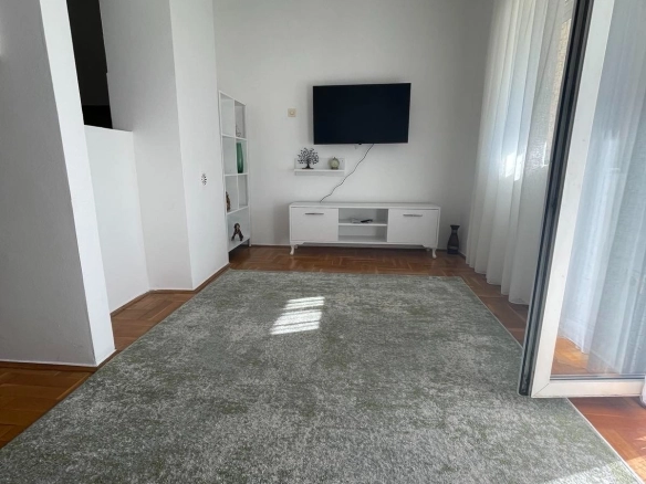 Dvosoban stan 65 m² – Stari aerodrom, Podgorica — fotografija 5