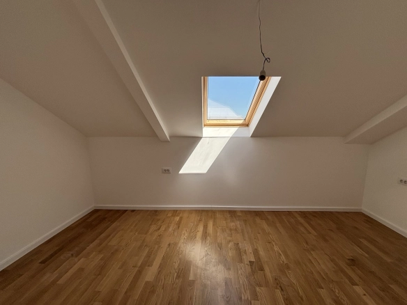 Dvosoban duplex stan u Zagoriču, Podgorica — fotografija 8
