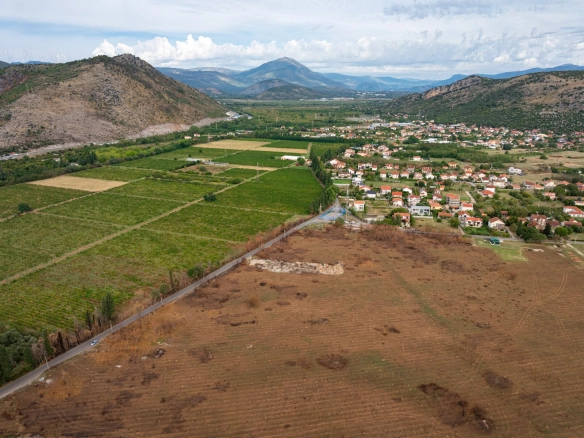Plac 13.003 m² – Gornja Gorica, Podgorica — fotografija 3