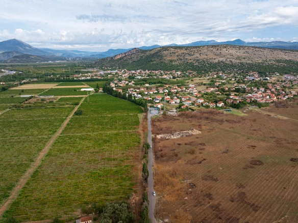 Plac 13.003 m² – Gornja Gorica, Podgorica — fotografija 5