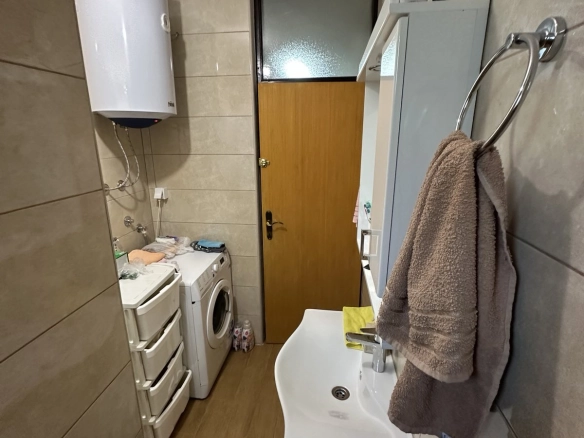 Prizemna kuća na placu u Zabjelu, Podgorica — fotografija 7