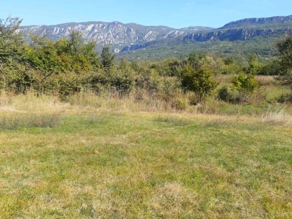 Plac 4.209 m² – Spuž, Danilovgrad — fotografija 3