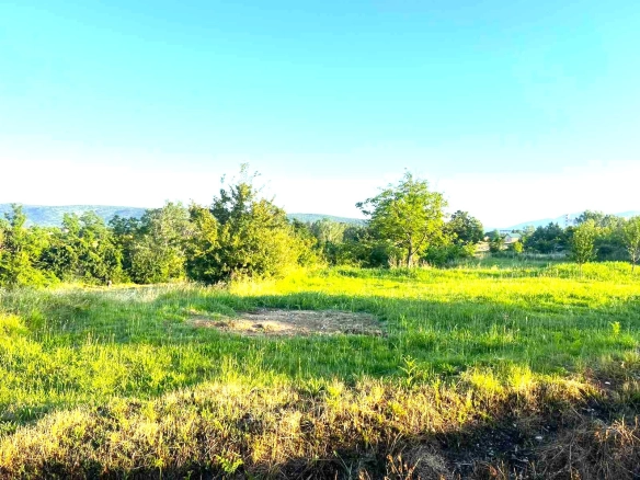 Plac 1.750 m² – Danilovgrad — fotografija 2