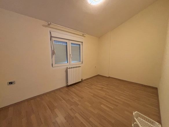 Kuća 400 m² – Danilovgrad — fotografija 18