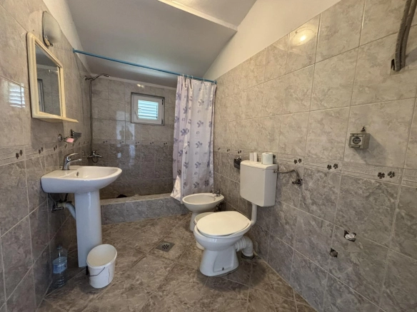 Kuća 400 m² – Danilovgrad — fotografija 19