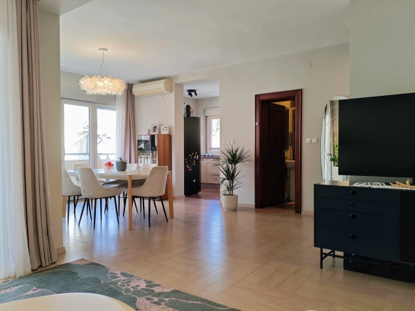 Trosoban stan 114 m² – Kotor — fotografija 10