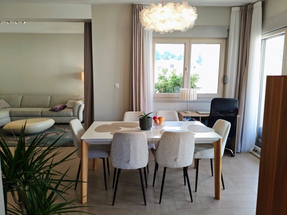 Trosoban stan 114 m² – Kotor — fotografija 14