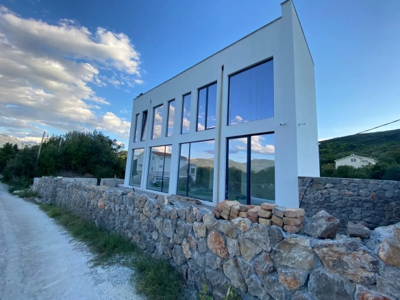 Kuća 500 m² – Krašići, Tivat — fotografija 3