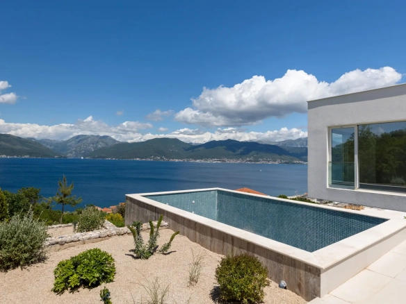 Kuća 328 m² – Krašići, Tivat — fotografija 5