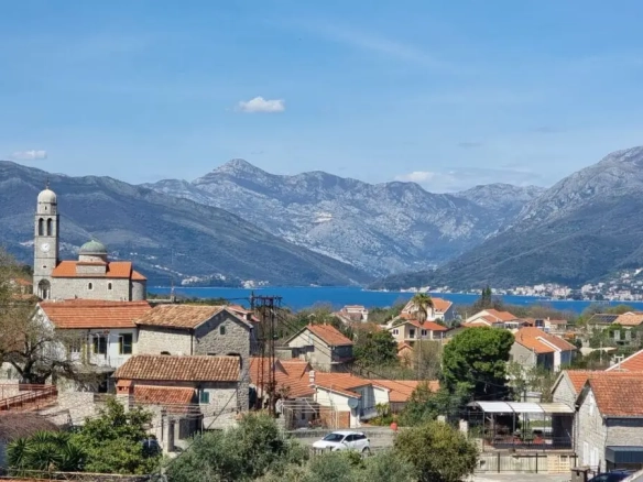 Dvosoban stan 47 m² – Radovići, Tivat — fotografija 5