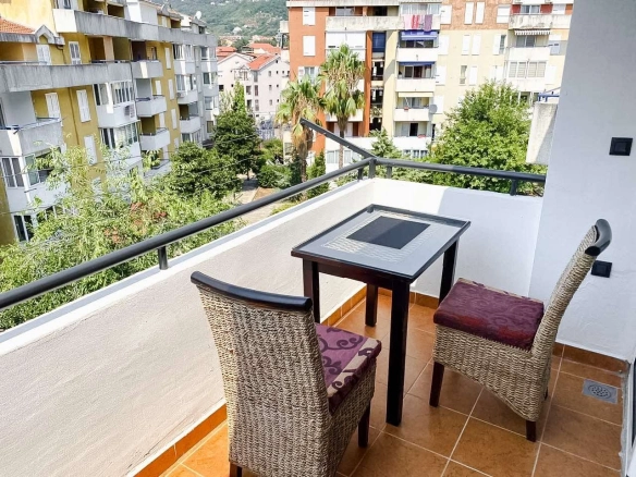 Dvosoban stan – Budva — fotografija 6