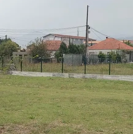 Urbanizovan plac u naselju Mahala, Podgorica — fotografija 7