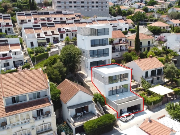 Kuća 330 m² – Krašići, Tivat — fotografija 8