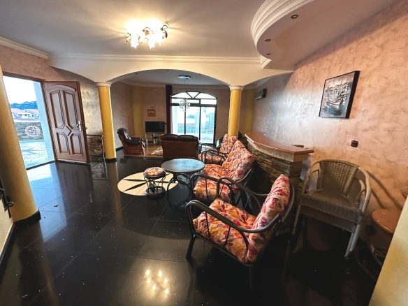 Kuća 422 m² – Petrovac, Budva — fotografija 9