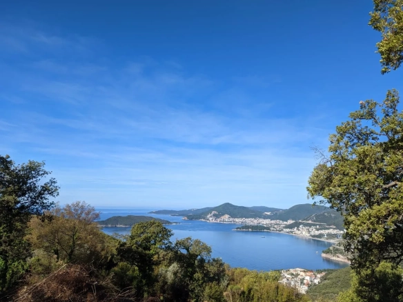 Plac – Sveti Stefan, Budva — fotografija 4