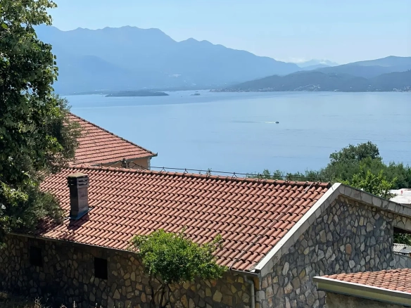 Kuća 100 m² – Đenovići, Herceg Novi — fotografija 8