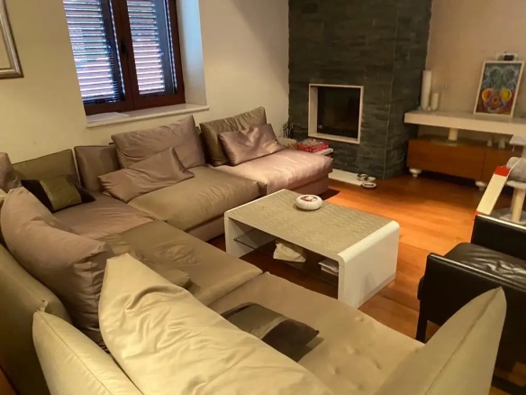 Četvorosoban stan 160 m² – Kotor — fotografija 3