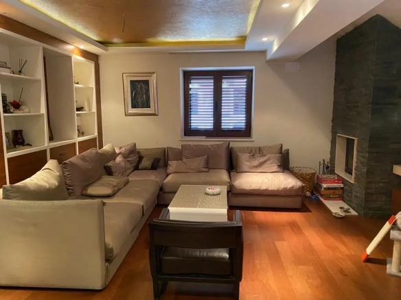 Četvorosoban stan 160 m² – Kotor — fotografija 4