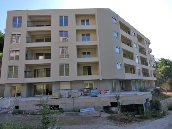 Dvosoban stan 79 m² – Bečići, Budva — fotografija 3