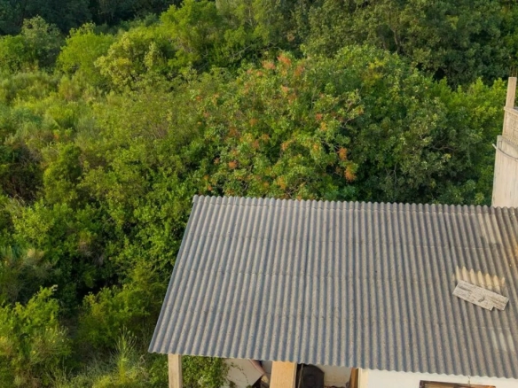 Prizemna kuća sa dvorištem u Dobroj Vodi, Bar — fotografija 5