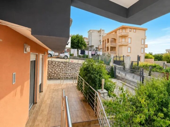 Izdavanje: Kuća 145 m² – Dobra Voda, Bar — fotografija 9