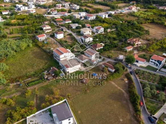 Plac 2.295 m² – Polje, Bar — fotografija 4