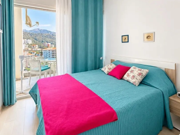 Izdavanje: Jednosoban stan 40 m² – Bečići, Budva — fotografija 5