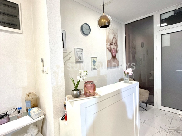 Poslovni prostor 52 m² – Bar — fotografija 2
