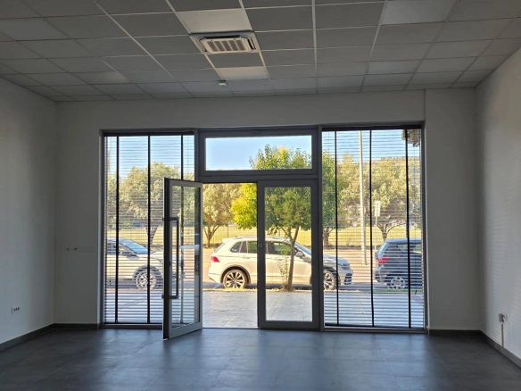 Izdavanje: Poslovni prostor 59 m² – Bar — fotografija 3