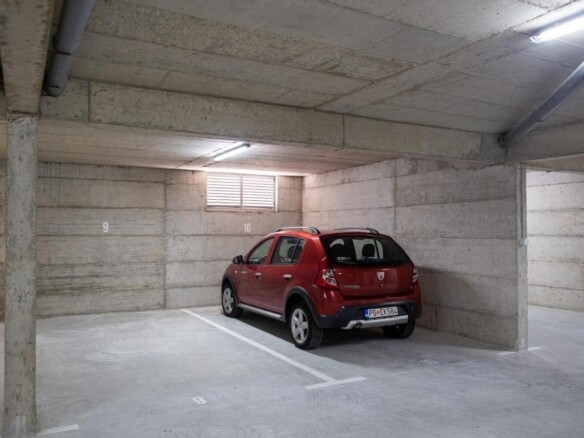 Jednosoban lijepo opremljen stan sa garažnim mjestom u Budvi (Na period od 20.09 do 01.06.2027)