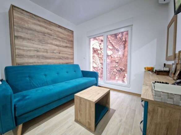 Studio apartman  u kompleksu The Old Bakery u Budvi. (NA PERIOD OD 01.10 DO 01.06.2027)