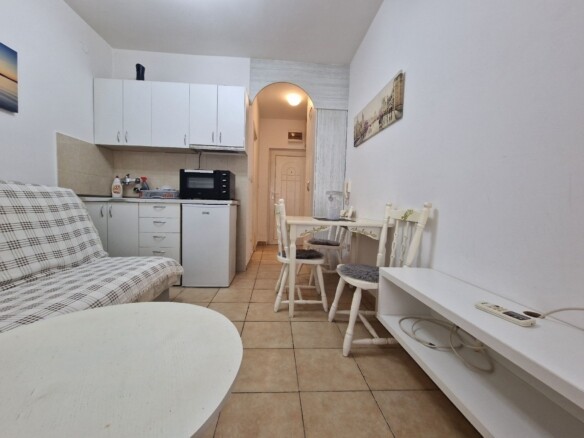 Rozino, Budva-Manji jednosoban stan 30m2  (na duži period)