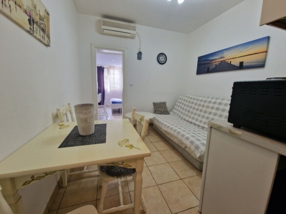 Rozino, Budva-Manji jednosoban stan 30m2  (na duži period)
