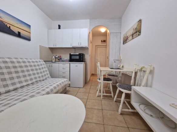 Rozino, Budva-Manji jednosoban stan 30m2  (na duži period)