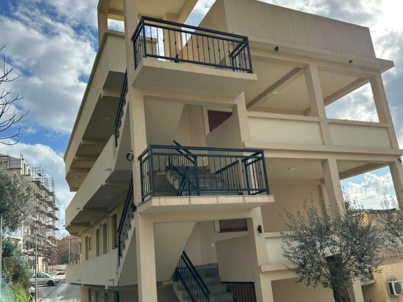 Namještena garsonjera u Podkošljunu, Budva — fotografija 2