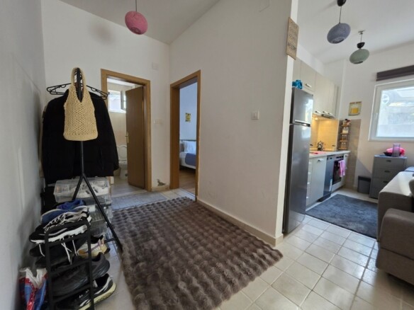 Jednosoban stan 47m² sa velikom terasom 25m²Bečići, Budva – IZDAVANJE NA PERIOD DO 01.06.2027