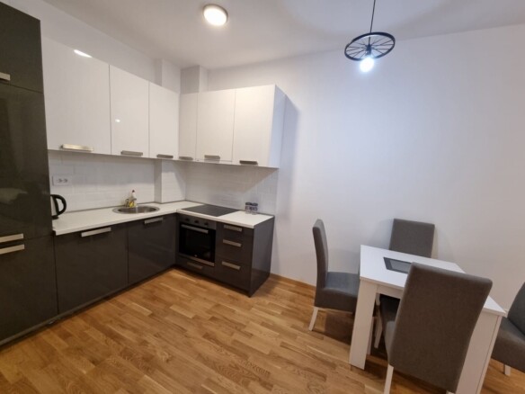 Izdavanje, Bečići-Jednosoban stan 45m2 (NA Duži PERIOD)