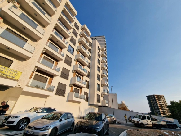 Moderno opremljen jednosoban stan sa parking mjestom ,Bečići (na period do 01.06.2025)