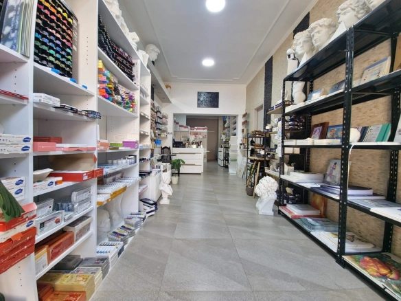 Izdavanje poslovnog prostora 40 m² – Budva, Podkošljun (IZDAVANJE NA Duži PERIOD)