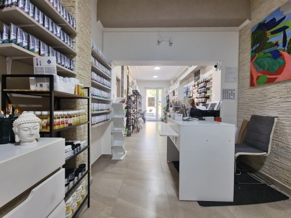 Izdavanje poslovnog prostora 40 m² – Budva, Podkošljun (IZDAVANJE NA Duži PERIOD)