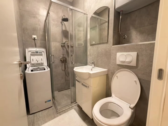 Moderno opremljen studio apartman u kompleksu sa bazenom -Bečići (Izdavanje na period do 01.06.2027)