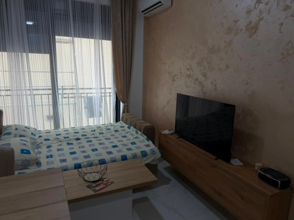 Moderno opremljen studio apartman 28m2-Bečići (Izdavanje na period do 01.06.2027)