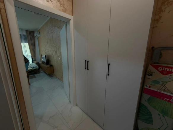Moderno opremljen studio apartman 28m2-Bečići (Izdavanje na period do 01.06.2027)