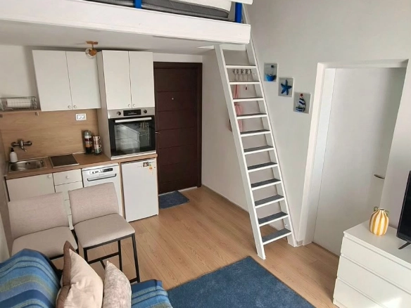 Izdavanje jednosobnog stana 33 m² – Rozino, Budva | Dugoročno izdavanje