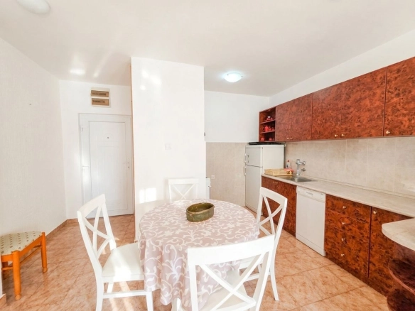 Jednosoban stan 42 m² – Rozino, Budva — fotografija 2
