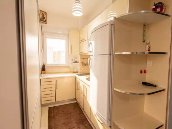 Izdavanje jednosobnog stana 40 m² sa garažnim mjestom – Bečići (na period do 01.07.2027.)