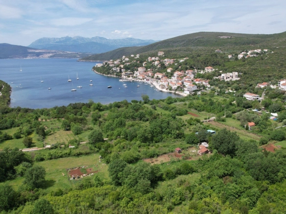 Urbanizovano zemljište 1170m2-Bigovo, Kotor