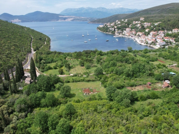Urbanizovano zemljište 1170m2-Bigovo, Kotor