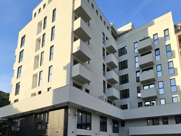 Prodaja jednosobnog stana 45m² u novogradnji-Rozino, Budva
